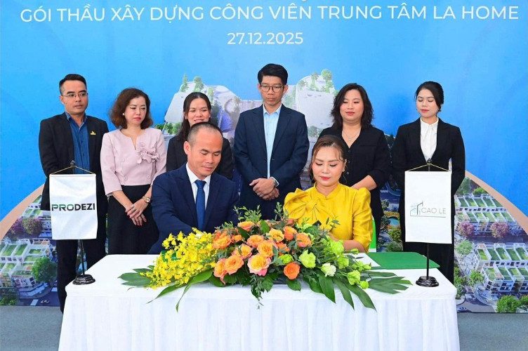 La Home kí kết gói thầu xây dựng công viên trung tâm