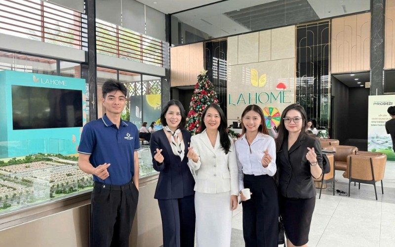 La Home kí kết gói thầu xây dựng công viên trung tâm